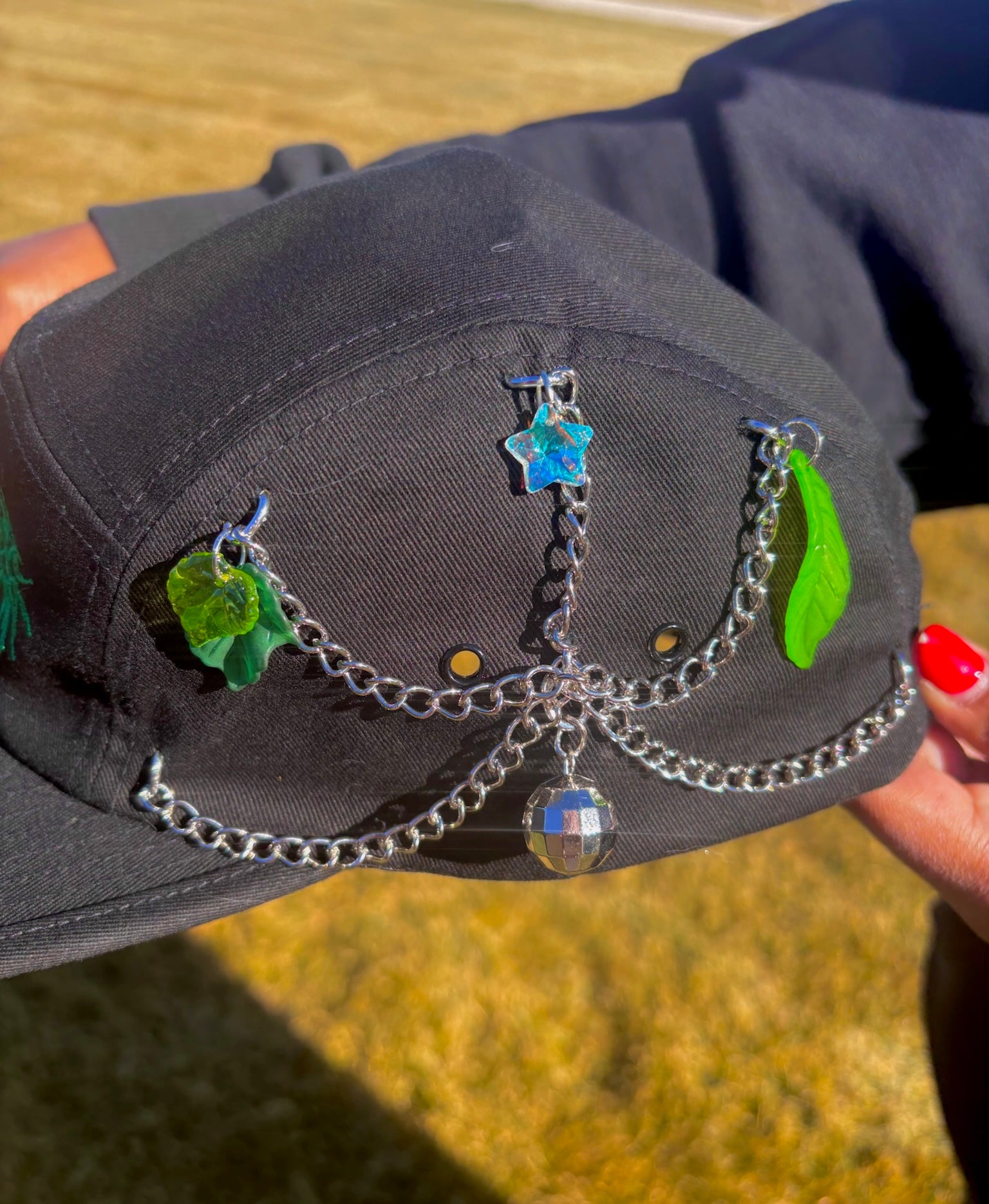 140 Green 1 of 1 5 Panel