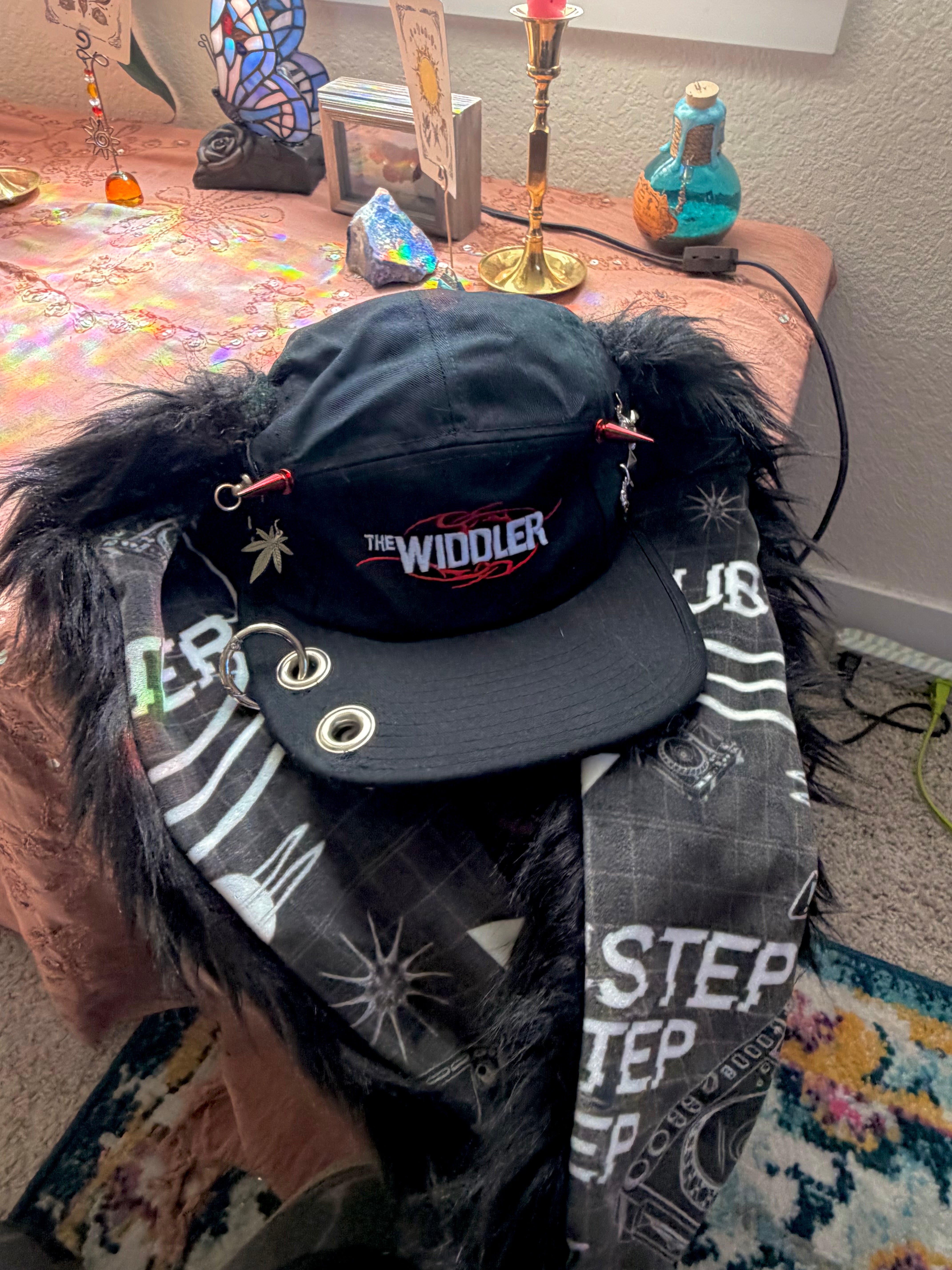 1-of-1-the-widdler-bunny-ears-5-panel