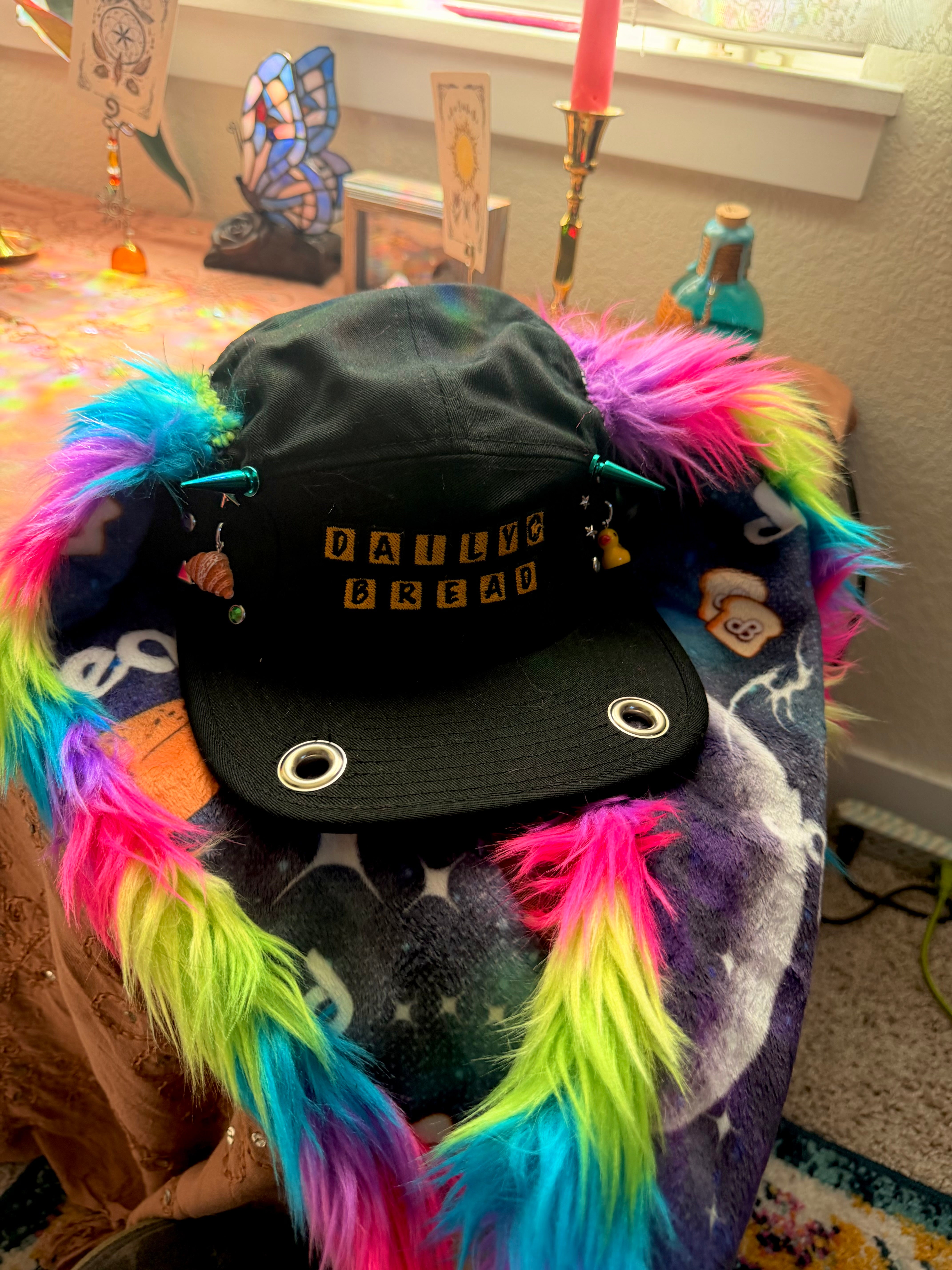 1-of-1-daily-bread-bunny-ears-5-panel-1