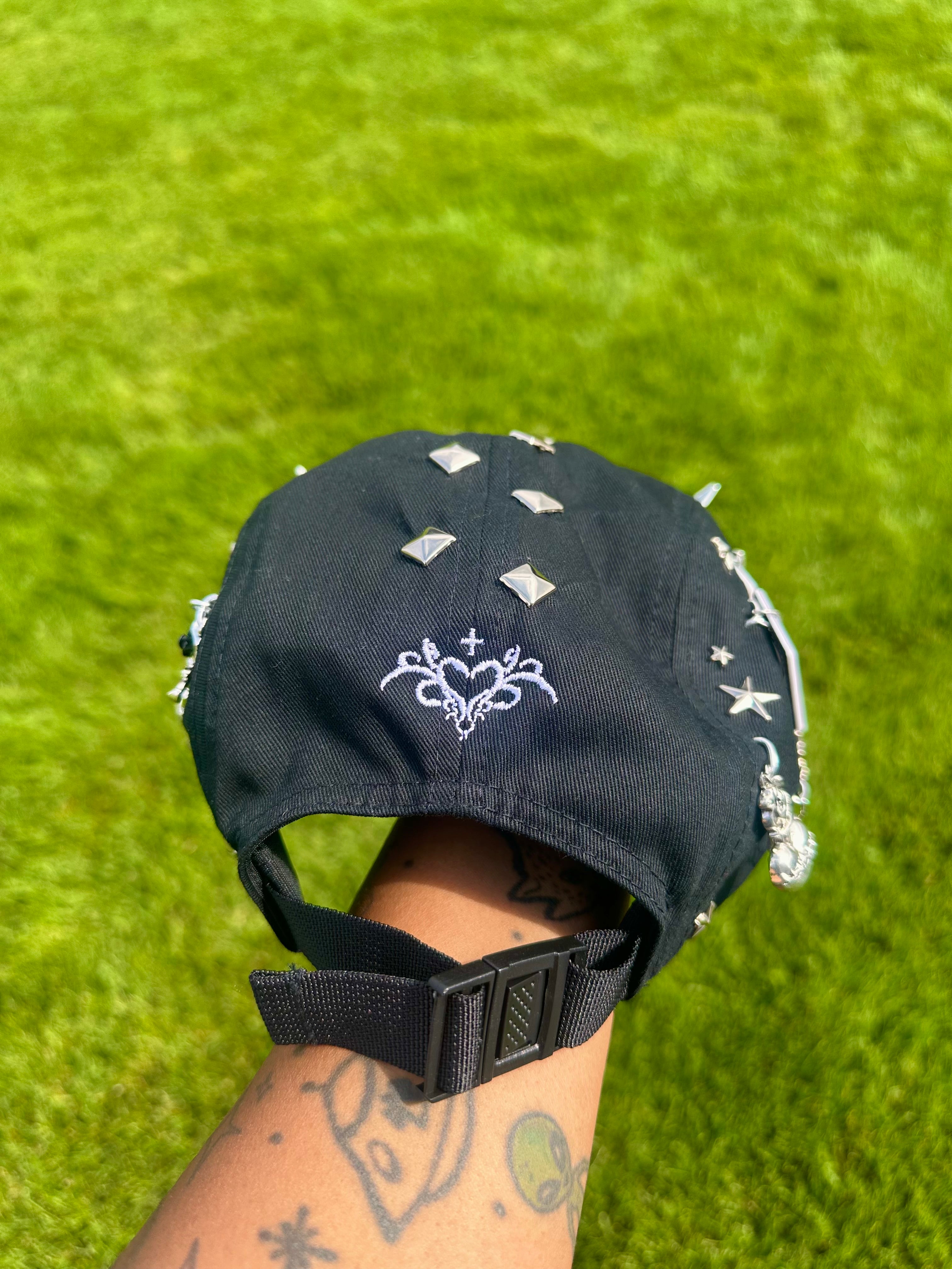 Hearted Kitty Tarot 5 Panel Hat