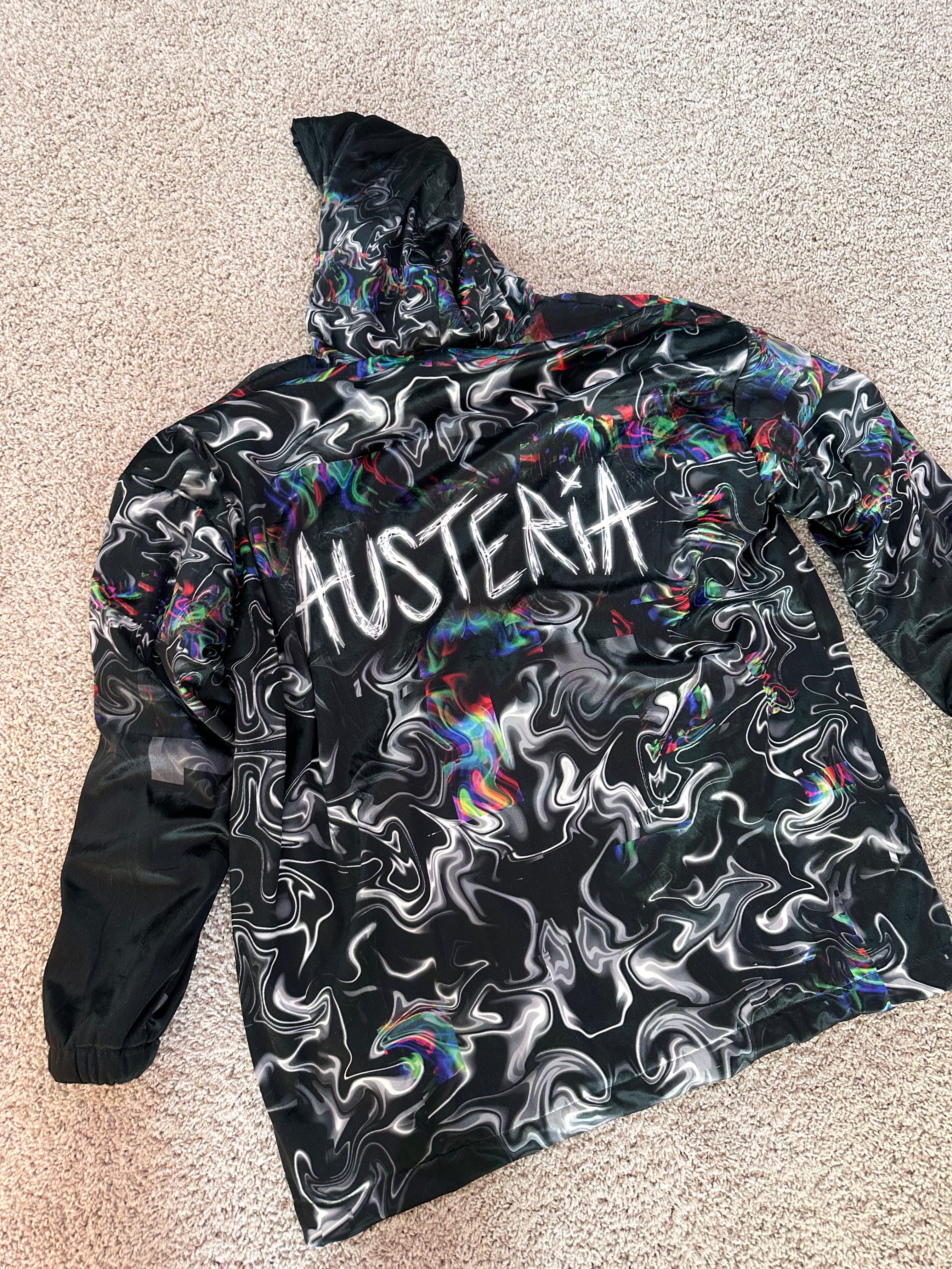 Austeria Huggie